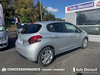 Photo Peugeot 208 1.2 PureTech 82ch BVM5 Style