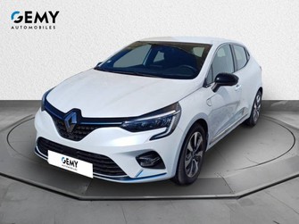 Photo Renault Clio E-Tech 140 - 21 Première Edition