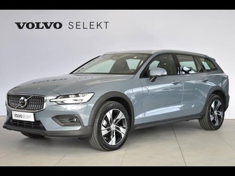 Photo Volvo V60 Cross Country B4 197ch AWD Cross Country Pro Geartronic