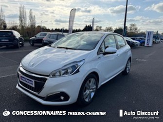 Photo Peugeot 208 PureTech 82ch S&S BVM5 Signature