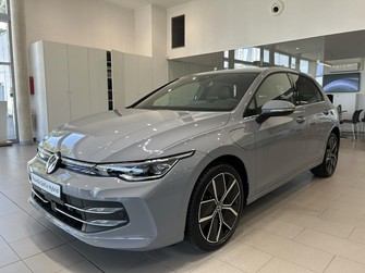 Photo Volkswagen Golf 1.5 eHybrid 204 DSG6 Edition 50