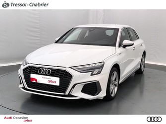 Photo Audi A3 sportback 40 TFSIe 204 S tronic 6 S line