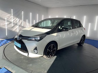 Photo Toyota Yaris III Hybride 100h Collection 5p