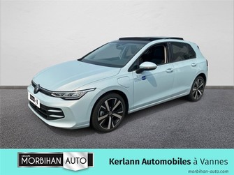 Photo Volkswagen Golf VIII 1.5 EHYBRID 204 DSG6 VW Edition