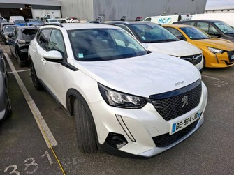 Photo Peugeot 2008 PureTech 130 S&S EAT8 Allure Business
