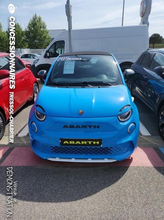 Photo Fiat 500 500e CABRIOLET BEV ABARTH SCORPIONISSIMA 42 KW 155 CH