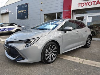 Photo Toyota Corolla 122h Design MY22