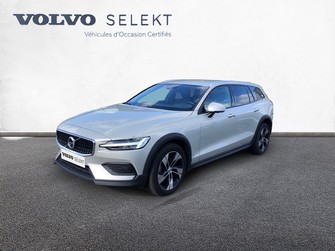 Photo Volvo V60 CROSS COUNTRY V60 B4 AWD 197 ch Geartronic 8