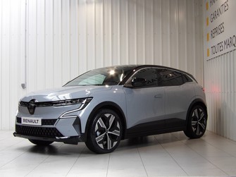 Photo Renault Megane E-TECH Megane E-Tech 220 ch autonomie confort AC7 GSR2