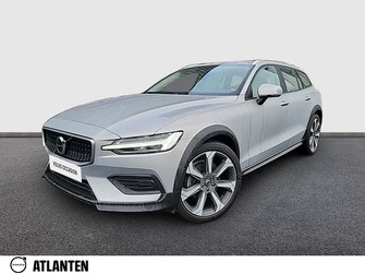Photo Volvo V60 CROSS COUNTRY V60 B4 AWD 197 ch Geartronic 8