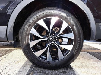 Photo Renault Arkana TCe 140 EDC - 22 Evolution