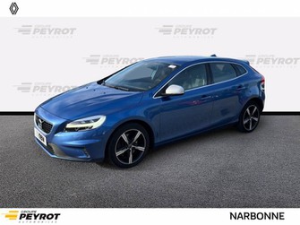 Photo Volvo V40 T3 152 ch Geartronic 6 R-Design