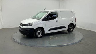 Photo Peugeot Partner FOURGON STANDARD 650 KG BLUEHDI 100 S&S BVM6 PREMIUM