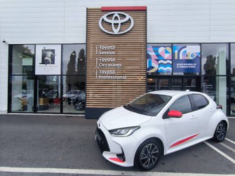 Photo Toyota Yaris 116h Design 5p