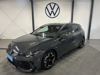 Photo Volkswagen Golf 1.5 eTSI EVO2 150ch R-Line DSG7