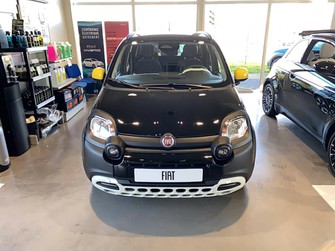Photo Fiat Panda III 1.0 70 ch Hybride BSG S/S Pandina 5p