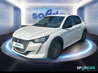 Photo Peugeot 208 e-208 136ch Roadtrip