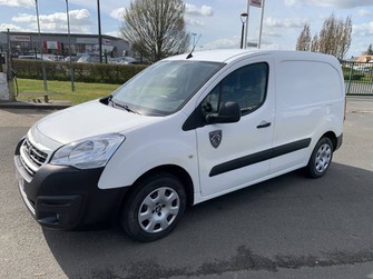 Photo Peugeot Partner FGN FOURGON STANDARD 1.6 BLUEHDI 100 S&S BVM5 PREMIUM PACK