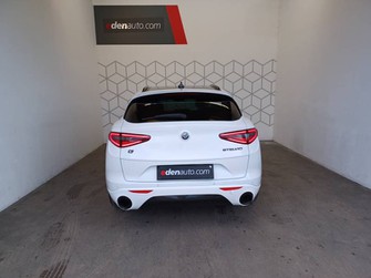 Photo Alfa-Romeo Stelvio 2.2 210 ch Q4 AT8 Veloce