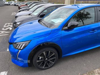 Photo Peugeot 208 BlueHDi 100 S&amp;S BVM6 - GT