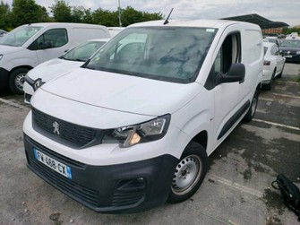 Photo Peugeot Partner FGN FOURGON STANDARD 650 KG BLUEHDI 100 S&S BVM5 PREMIUM