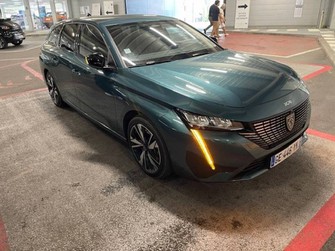 Photo Peugeot 308 SW PHEV 180 e-EAT8 Allure