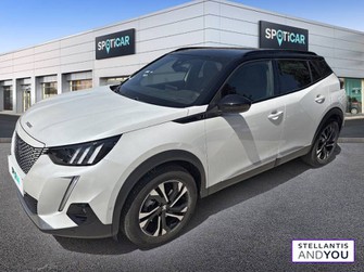 Photo Peugeot 2008 Electrique 136 ch GT