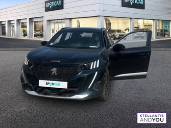 Photo Peugeot 2008 Electrique 136 ch GT