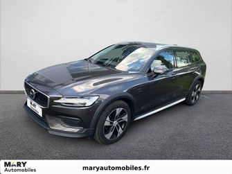 Photo Volvo V60 CROSS COUNTRY V60 B4 AWD 197 ch Geartronic 8