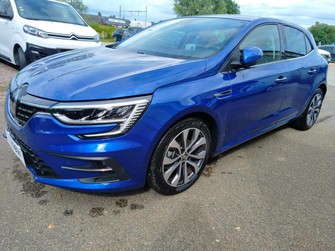 Photo Renault Megane IV Berline TCe 140 EDC Techno