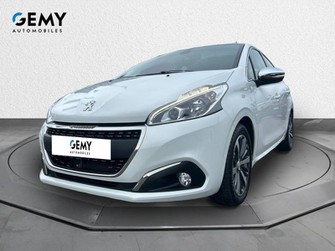Photo Peugeot 208 1.2 PureTech 110ch S&S BVM5 Allure