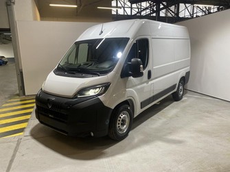 Photo Peugeot Boxer Fg L2H2 3.5 180ch S&S Pack Premium Connect BVA8 31 900€HT