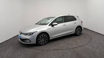 Photo Volkswagen Golf Golf 1.5 eTSI OPF 130 DSG7