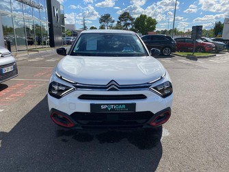 Photo Citroen C4 III PureTech 130 S&amp;S EAT8 Feel Pack 5p