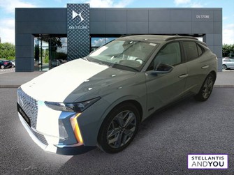 Photo DS 4 Hybride E-Tense 225 EAT8 Cross Trocadero