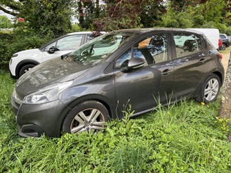 Photo Peugeot 208 PureTech 82ch S&S BVM5 Signature
