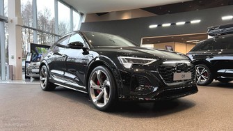Photo Audi Q8 E-TRON SPORTBACK SQ8 e-tron Sportback 503 ch 114 kWh Quattro