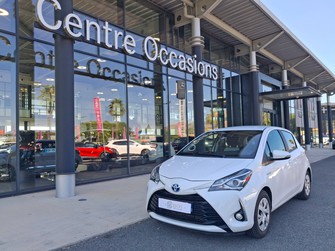 Photo Toyota Yaris PRO HYBRIDE LCA 2016 Yaris Hybride Pro 100h