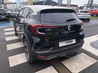 Photo Renault Captur II E-Tech hybride rechargeable 160 R.S. line