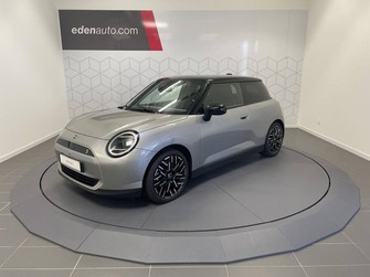 Photo Mini Cooper ELECTRIC J01 SE 218 ch Favoured 3p