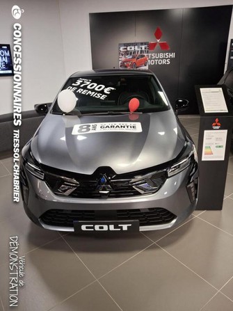 Photo Mitsubishi Colt 1.6 MPI HEV 143 Instyle