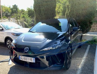 Photo MG  MG4 Electric 51kWh - 125 kW 2WD