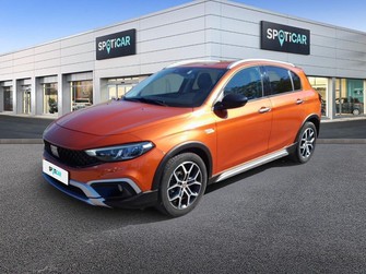 Photo Fiat Tipo CROSS 5 PORTES 1.0 Firefly Turbo 100 ch S&S Plus