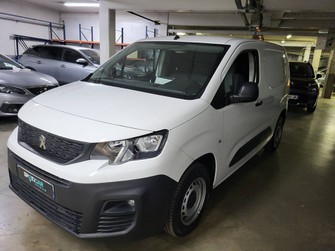 Photo Peugeot Partner FOURGON PARTNER FOURGON STANDARD 650 KG BLUEHDI 100 BVM5