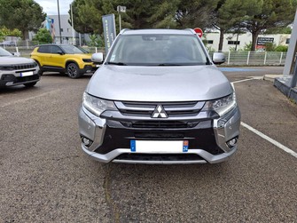 Photo Mitsubishi Outlander 2.0I 200 PHEV Hybride rechargeable Essence Instyle