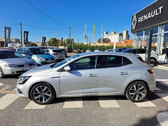 Photo Renault Megane IV BERLINE TCe 130 Energy Intens