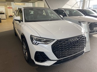 Photo Audi Q3 SPORTBACK Q3 Sportback 45 TFSIe 245 ch S tronic 6