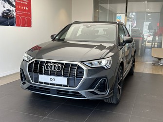 Photo Audi Q3 Q3 35 TFSI 150 ch S tronic 7