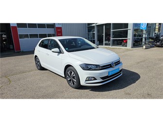 Photo Volkswagen Polo VI BUSINESS 1.0 80 S&S BVM5 Lounge