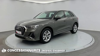 Photo Audi Q3 35 TFSI 150 ch S tronic 7 S line